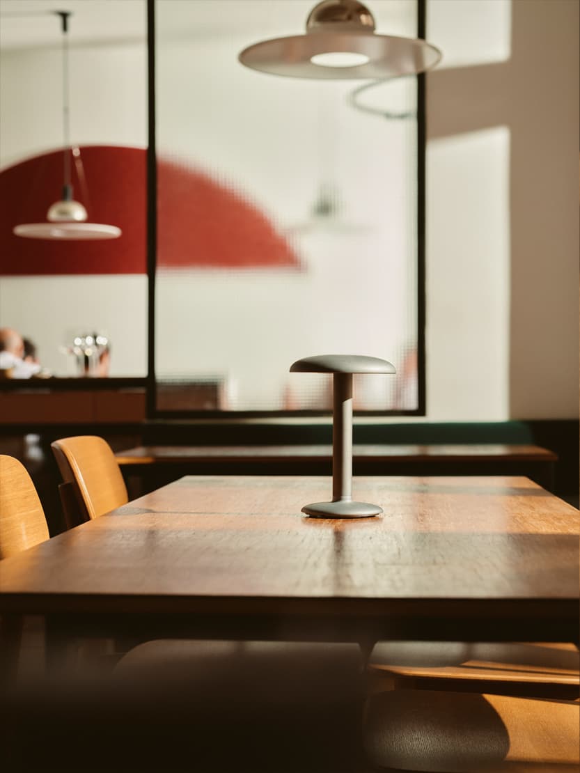 Flos Professional Gustave Residential Flos