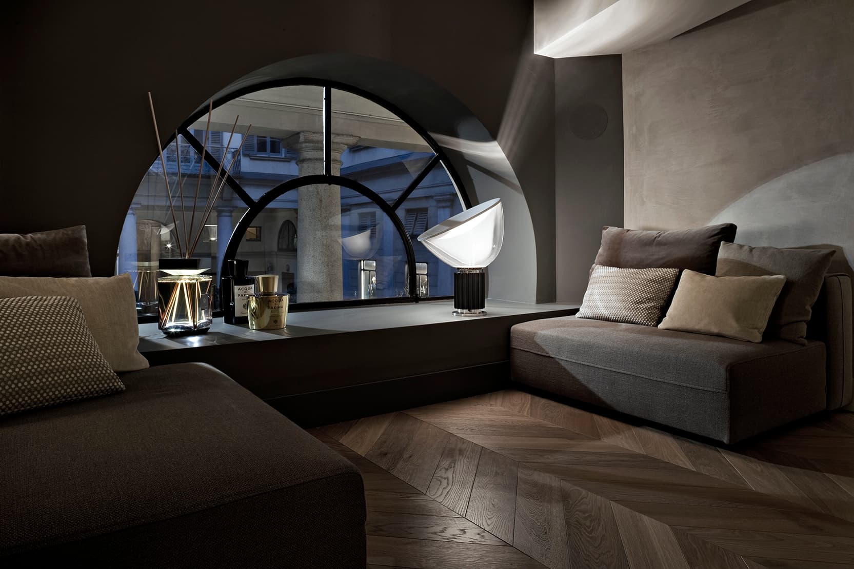 Flos Professional Taccia Flos