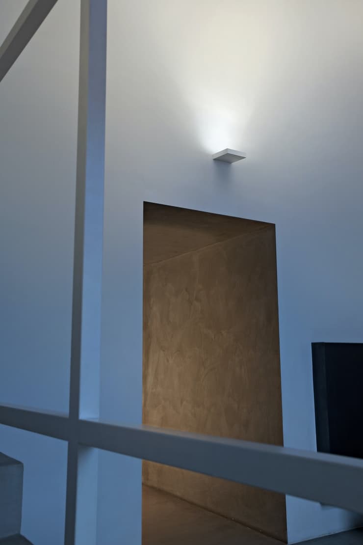 Flos Professional Fort Knox Wall Flos