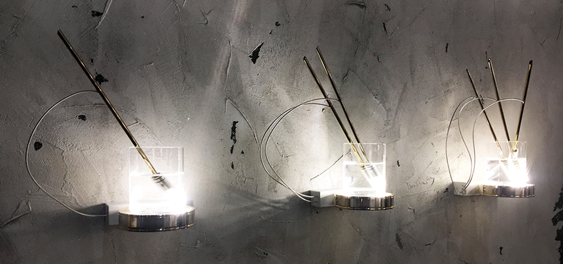 Настенный светильник Knikerboker Sei Fuori! parete Knikerboker