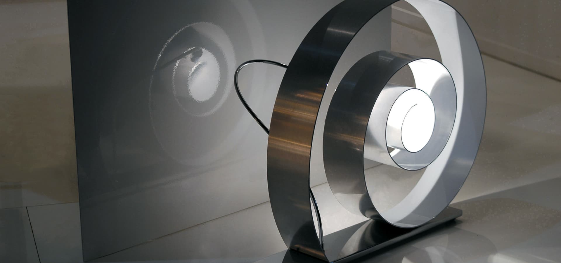 Напольный светильник Knikerboker Slowly Knikerboker