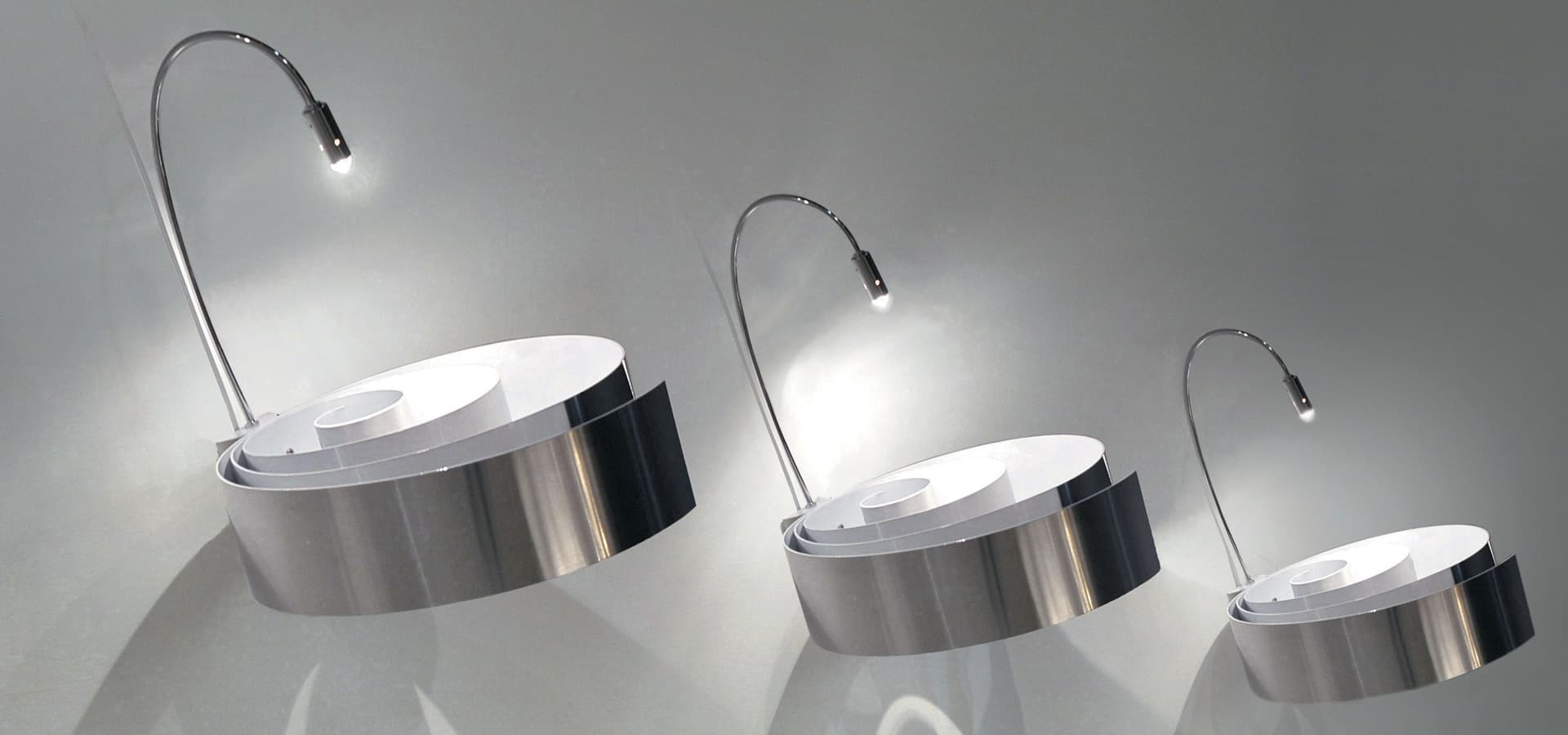 Настенный светильник Knikerboker Spirale p 35 Knikerboker