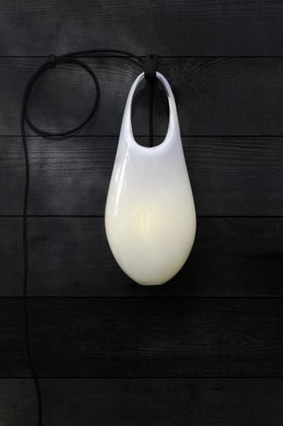 Настенный светильник SkLO hold sconce SkLO