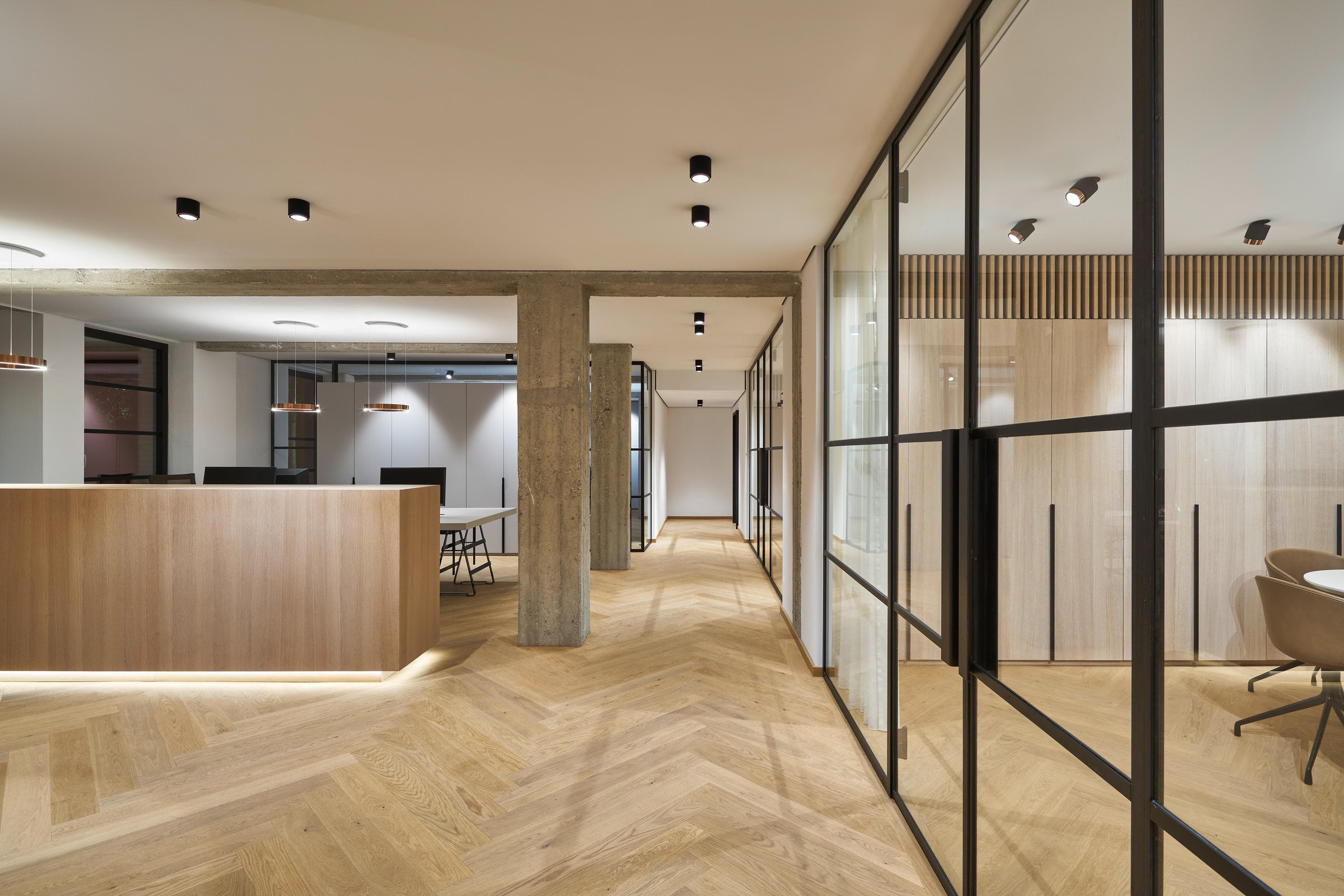 Потолочный светильник Occhio lui alto v Occhio