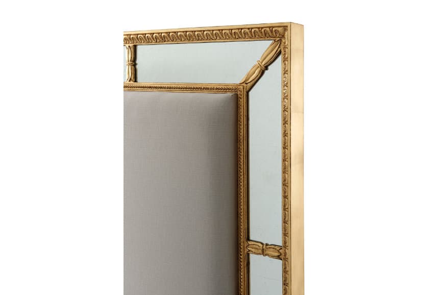 Двуспальная кровать Theodore Alexander Overmantle US King Bed