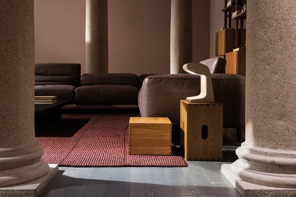 Настольный светильник Nemo BORNE BÉTON PETITE Nemo