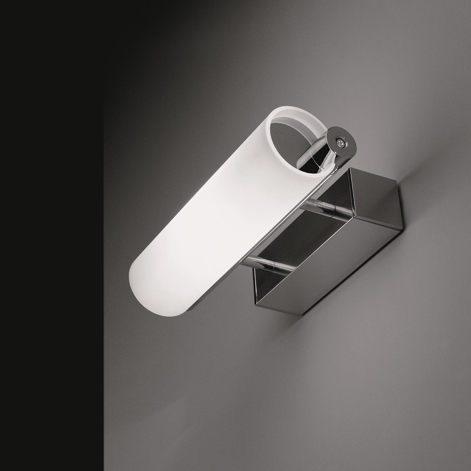 Настенный светильник Nemo NORMA