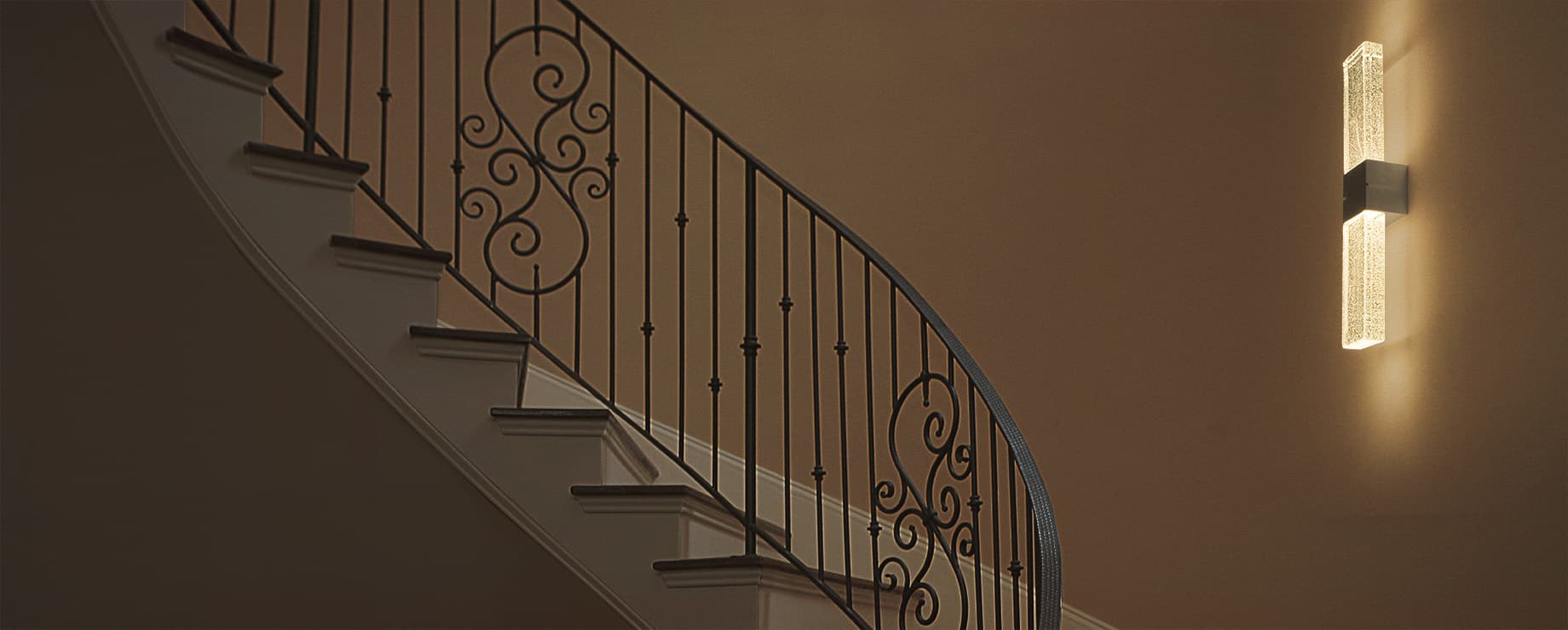 Настенный светильник MASSIFCENTRAL GRAND PAPILLON DUO MASSIFCENTRAL