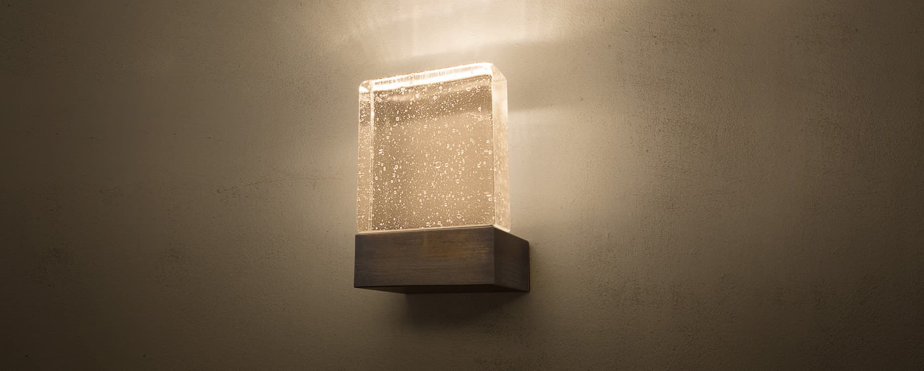 Настенный светильник MASSIFCENTRAL PETIT PAPILLON MASSIFCENTRAL