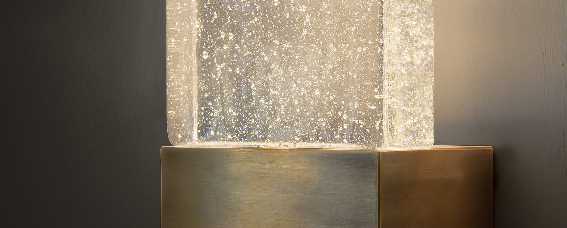 Настенный светильник MASSIFCENTRAL PETIT PAPILLON MASSIFCENTRAL