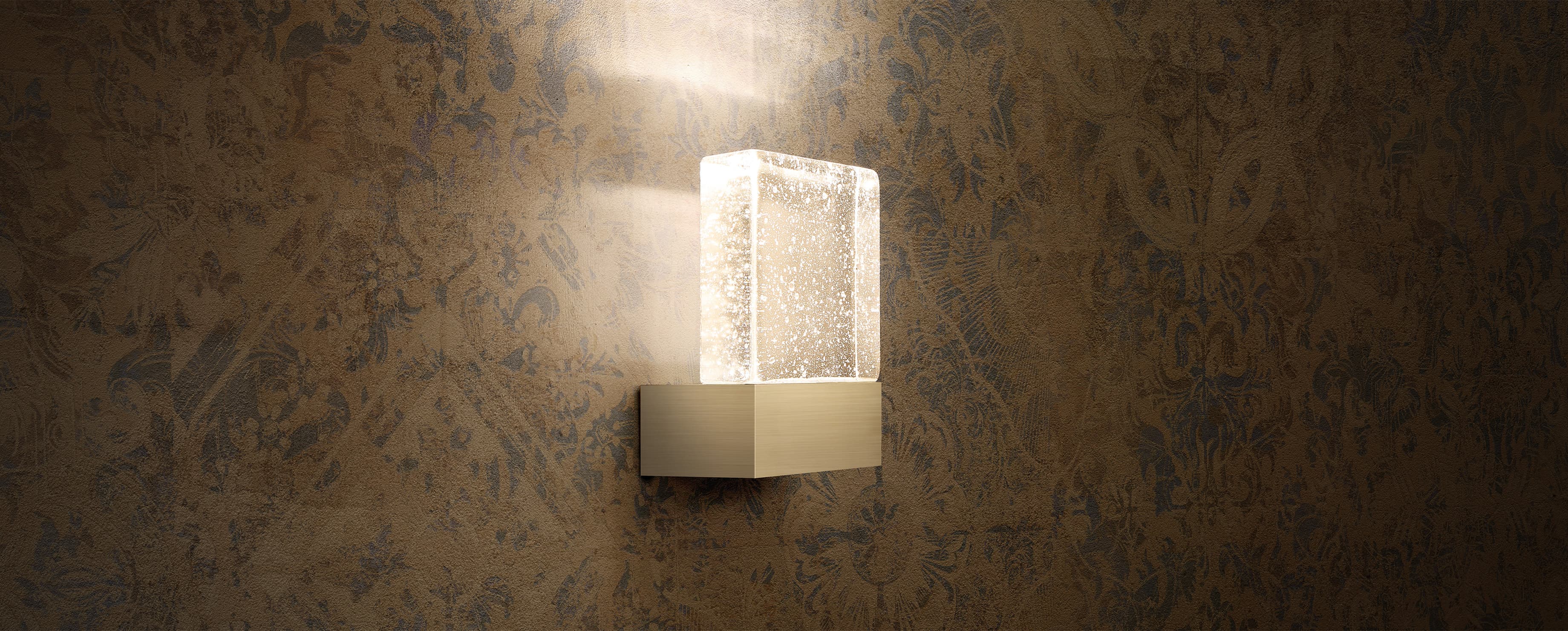 Настенный светильник MASSIFCENTRAL PETIT PAPILLON MASSIFCENTRAL