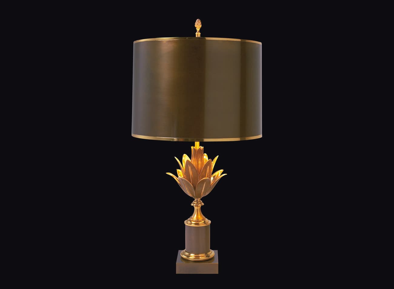 Настольная лампа Charles LOTUS Charles