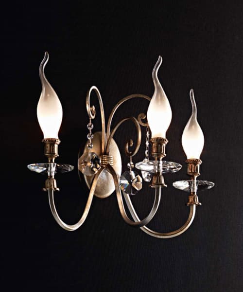 Настенный светильник Stillux Noble 2124/A3-C Stillux