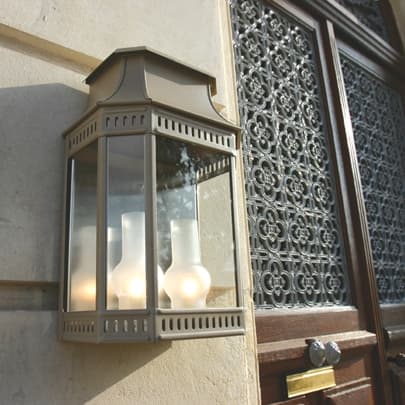 Настенный уличный фонарь Roger Pradier Louis Philippe 2