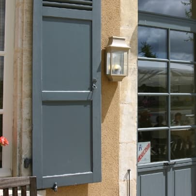 Настенный уличный фонарь Roger Pradier Louis Philippe 7