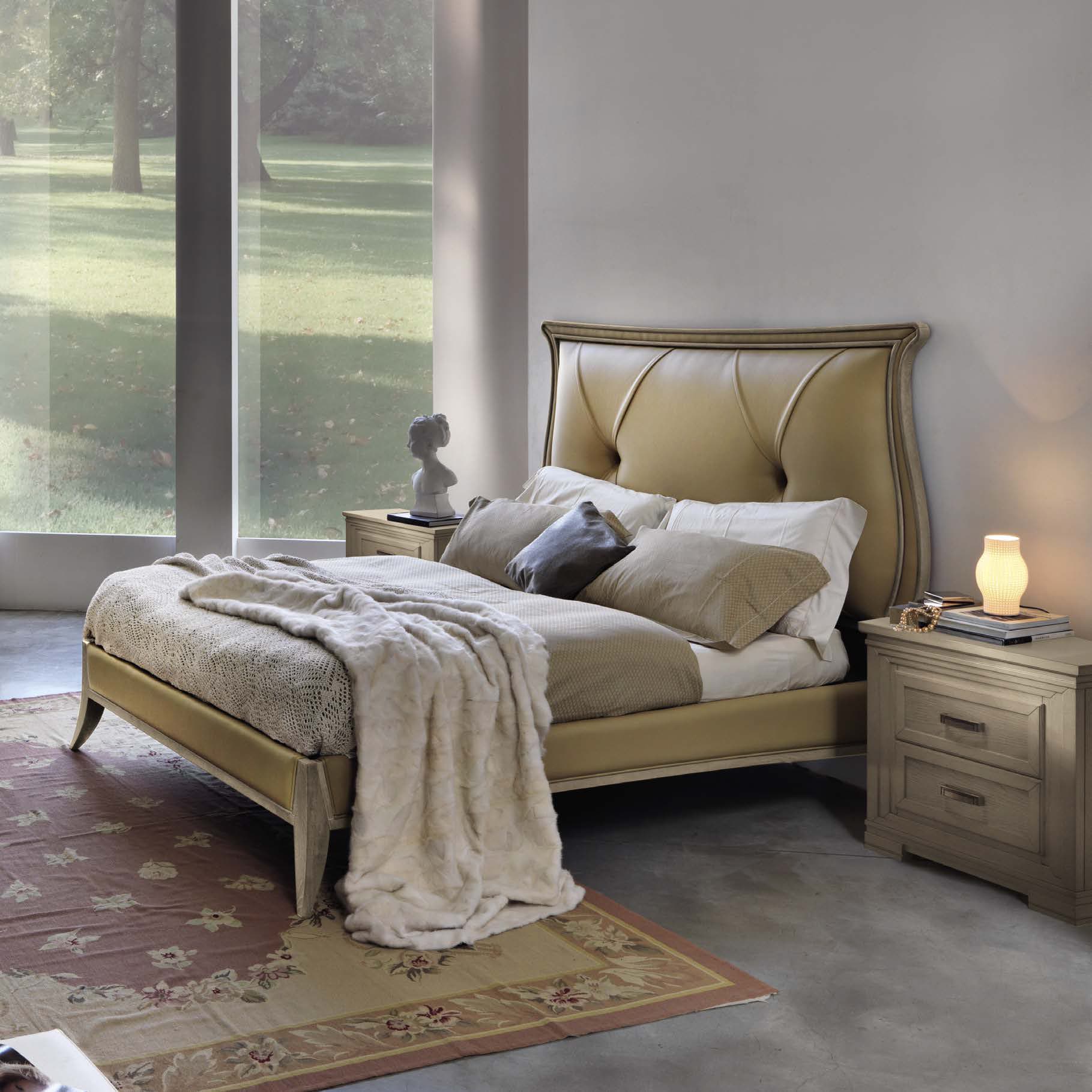 Двуспальная кровать Amelia Home 9500