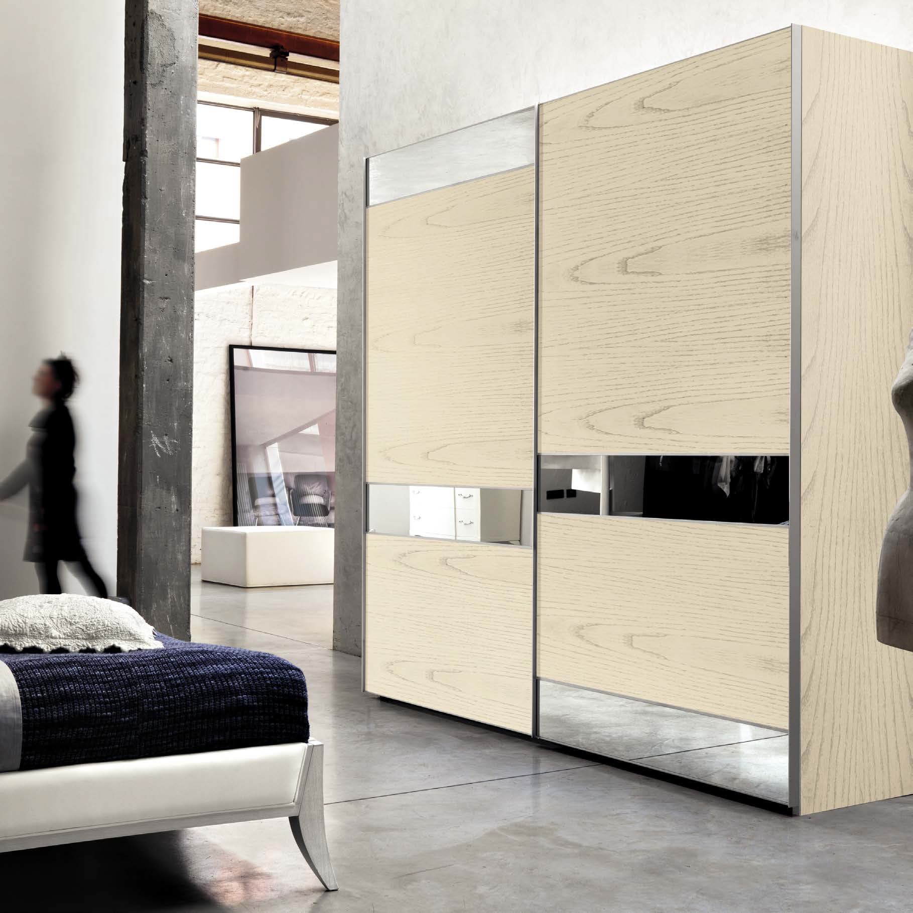 Шкаф купе Amelia Home 9513