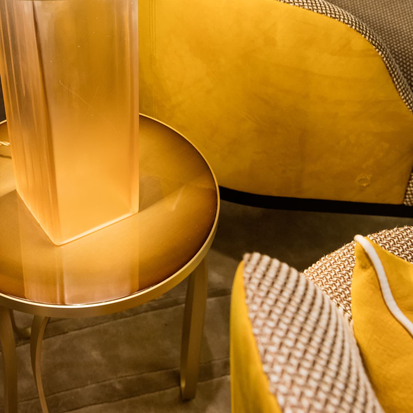 Журнальный столик Paolo Castelli Ribbon coffee table