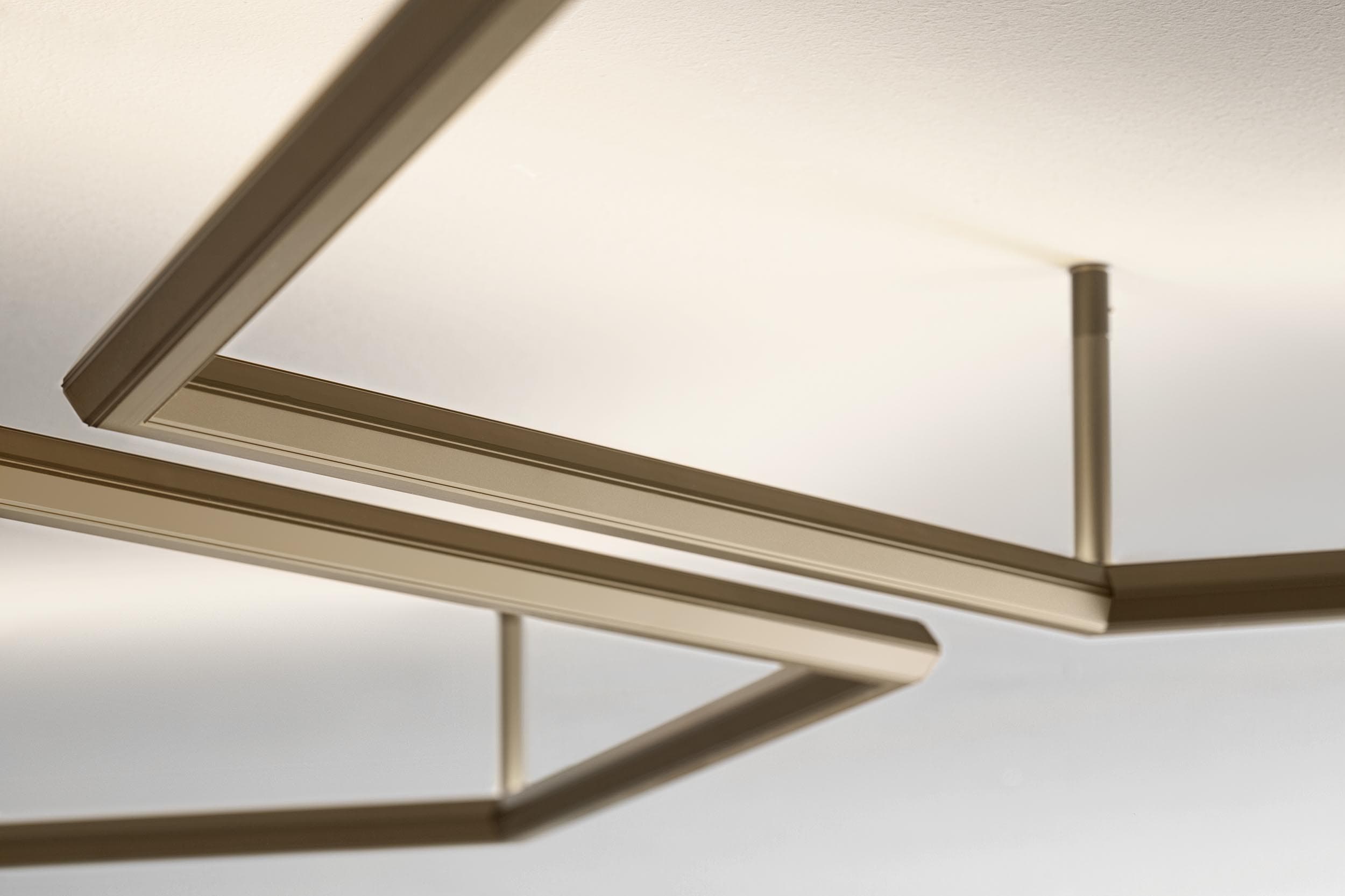 Настенно-потолочный светильник OLEV Poly Esagono Pl OLEV