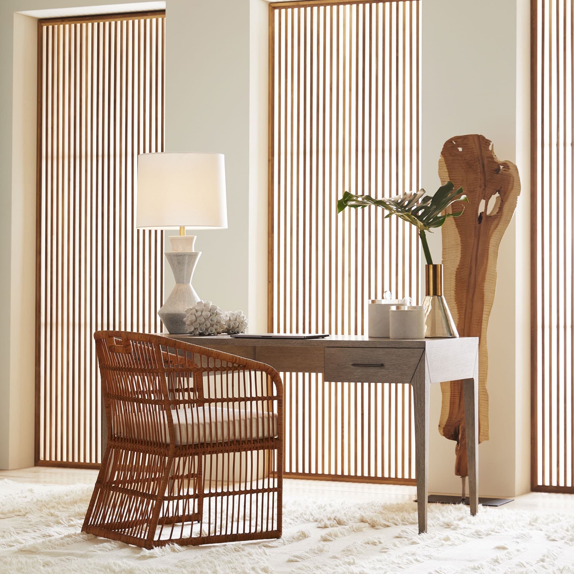 Настольная лампа Arteriors home Dottie Lamp Arteriors home