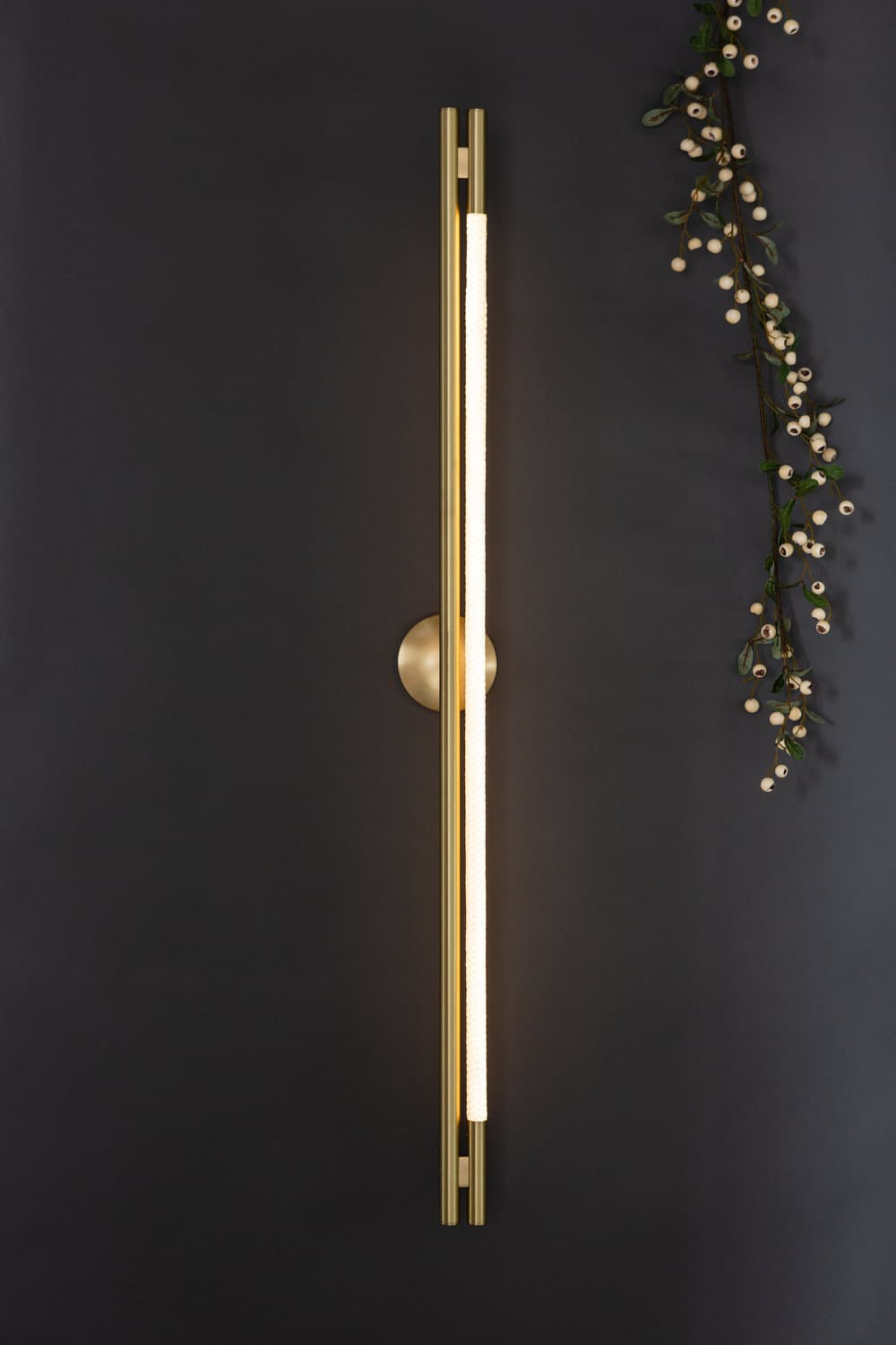 Настенный светильник Luke Lamp Co. Leto Sconce Luke Lamp Co.