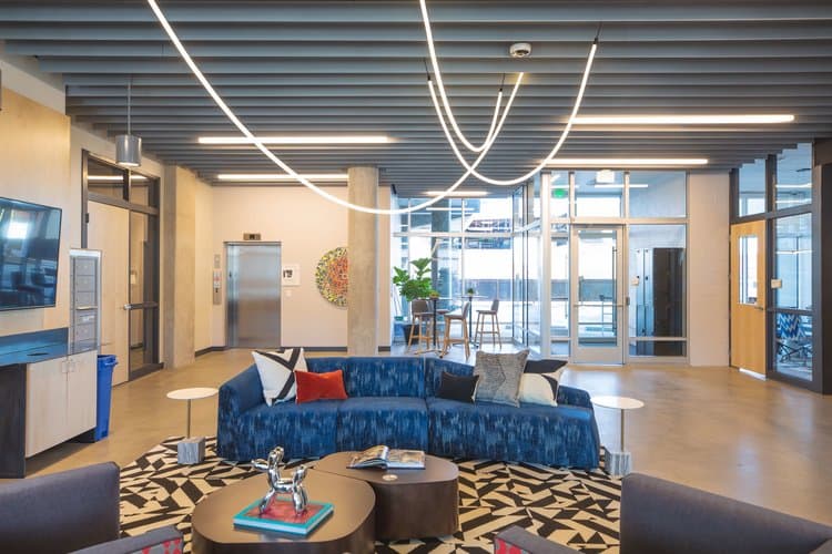 Подвесной светильник Luke Lamp Co. Tracer Loop DIRECT TO CANOPY Luke Lamp Co.