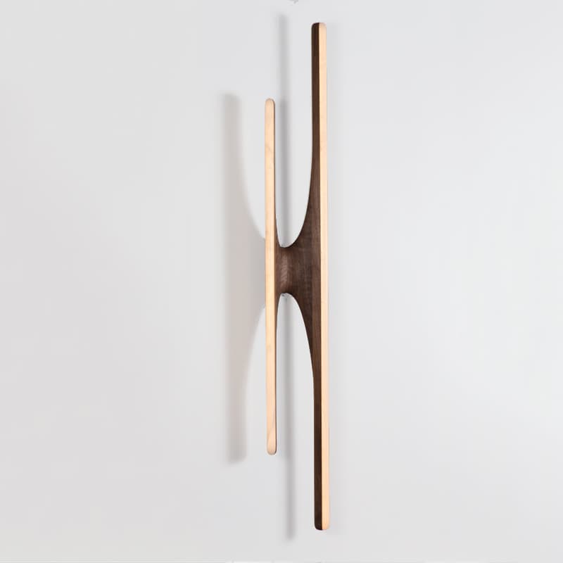 Настенный светильник Markus Haase Carved Wood and Onyx Sculptural Sconce