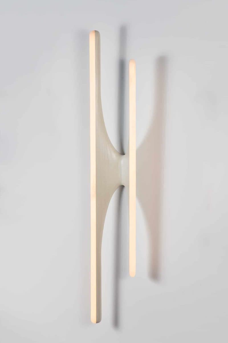 Настенный светильник Markus Haase Carved Wood and Onyx Sculptural Sconce Markus Haase