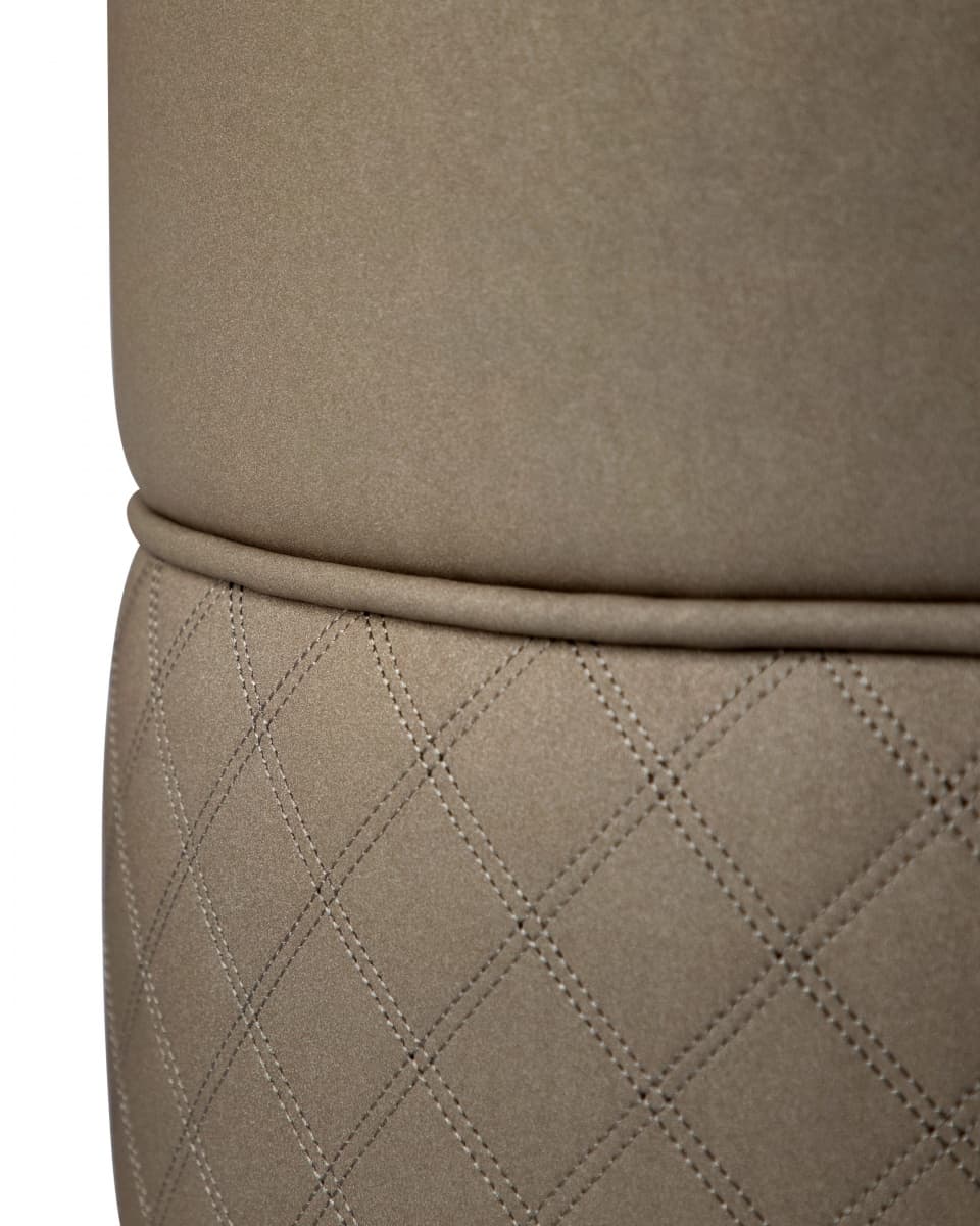 Кресло Castro Lighting Carlo Armchair Castro Lighting