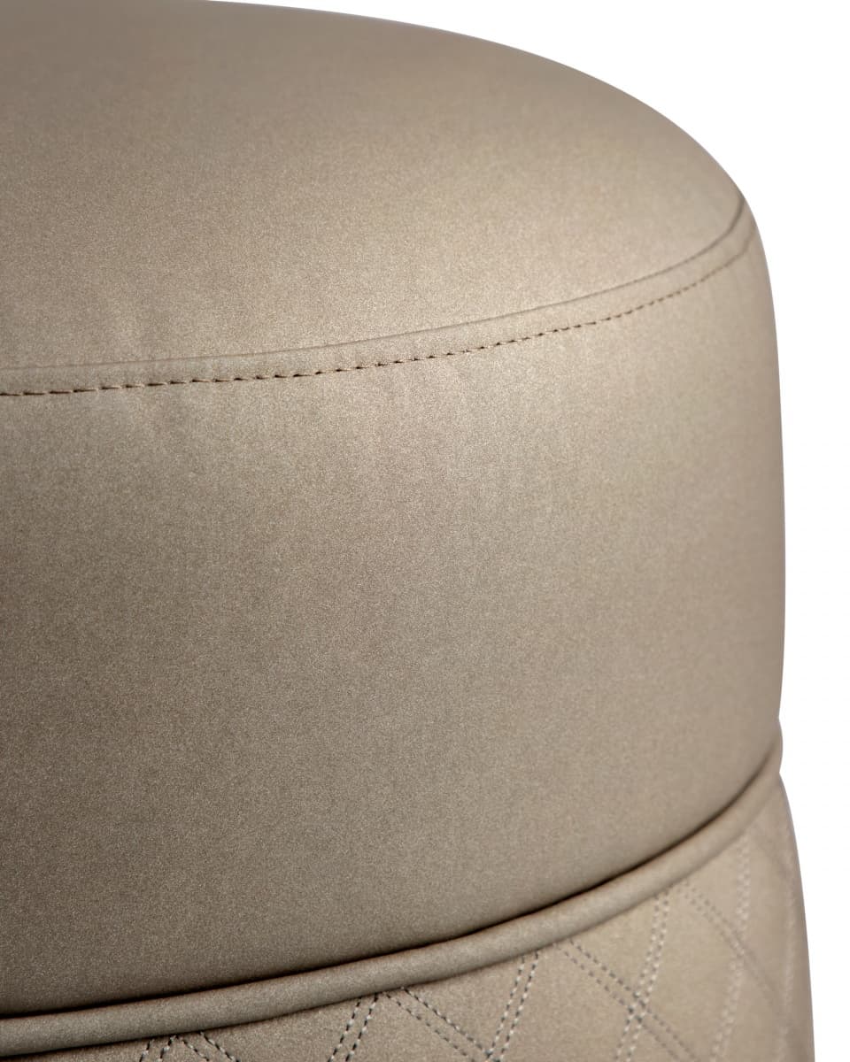 Кресло Castro Lighting Carlo Armchair Castro Lighting