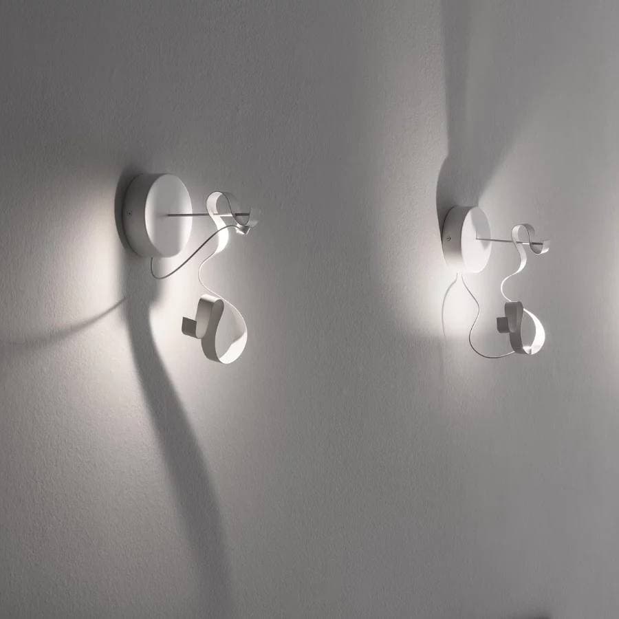 Настенный светильник  Knikerboker Curve Knikerboker