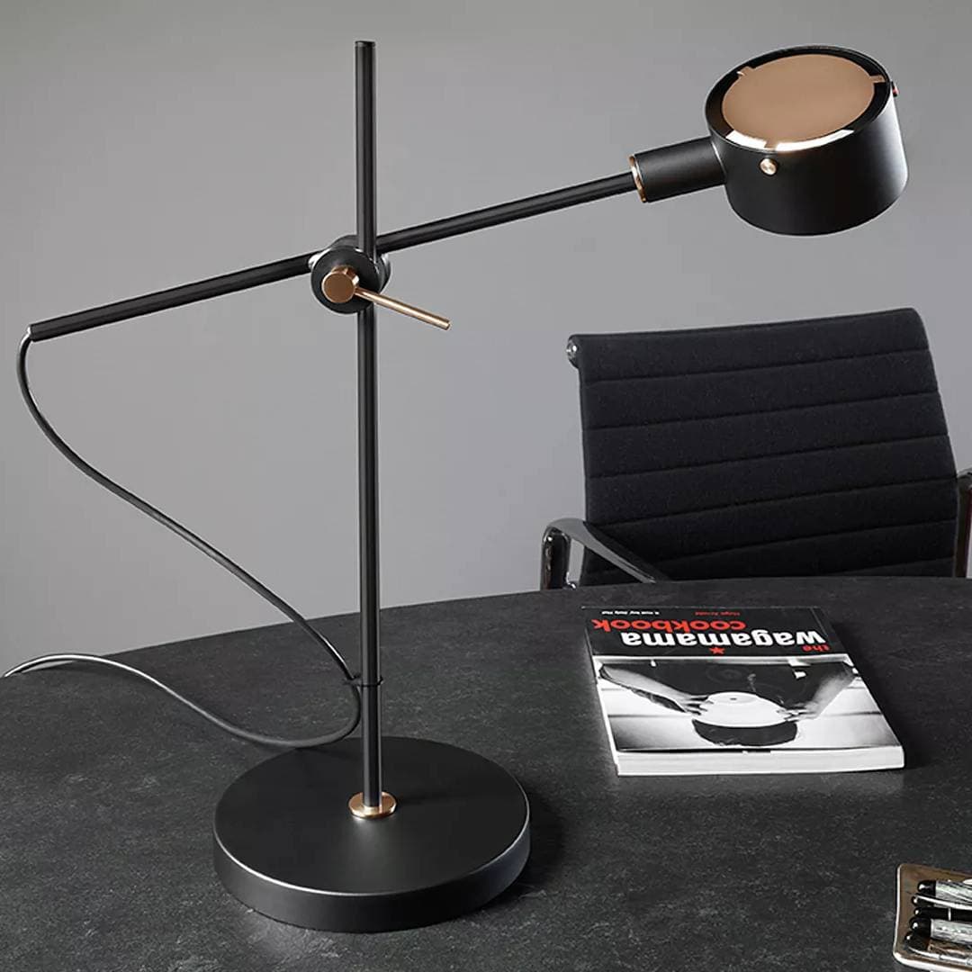 Настольный светильник Oluce G.O. 252 Oluce