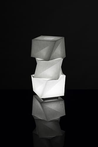 Настольная лампа Artemide IN-EI ISSEY MIYAKE Mogura Mini