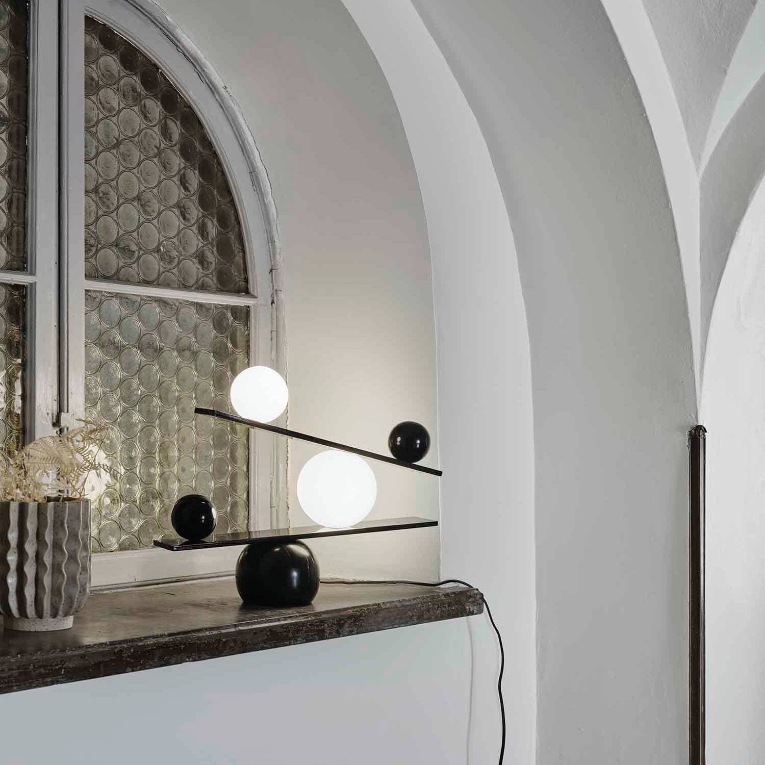 Настольный светильник OBLURE Balance Oblure