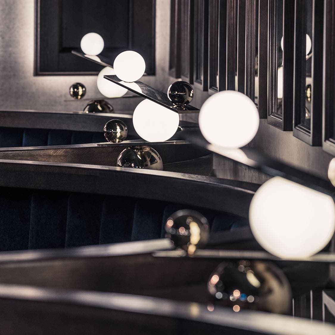 Настольный светильник OBLURE Balance Oblure