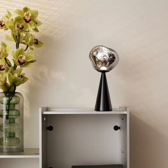 Настольный светильник Tom Dixon MELT PORTABLE LED Tom Dixon