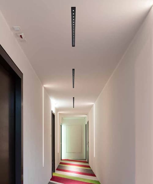 Встраиваемый в потолок светильник Molto Luce BORN 2B LED LINEAR Molto Luce