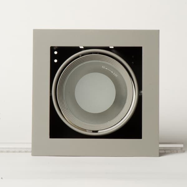 Карданный металлогалогенный светильник Vivo Luce Grazioso 1