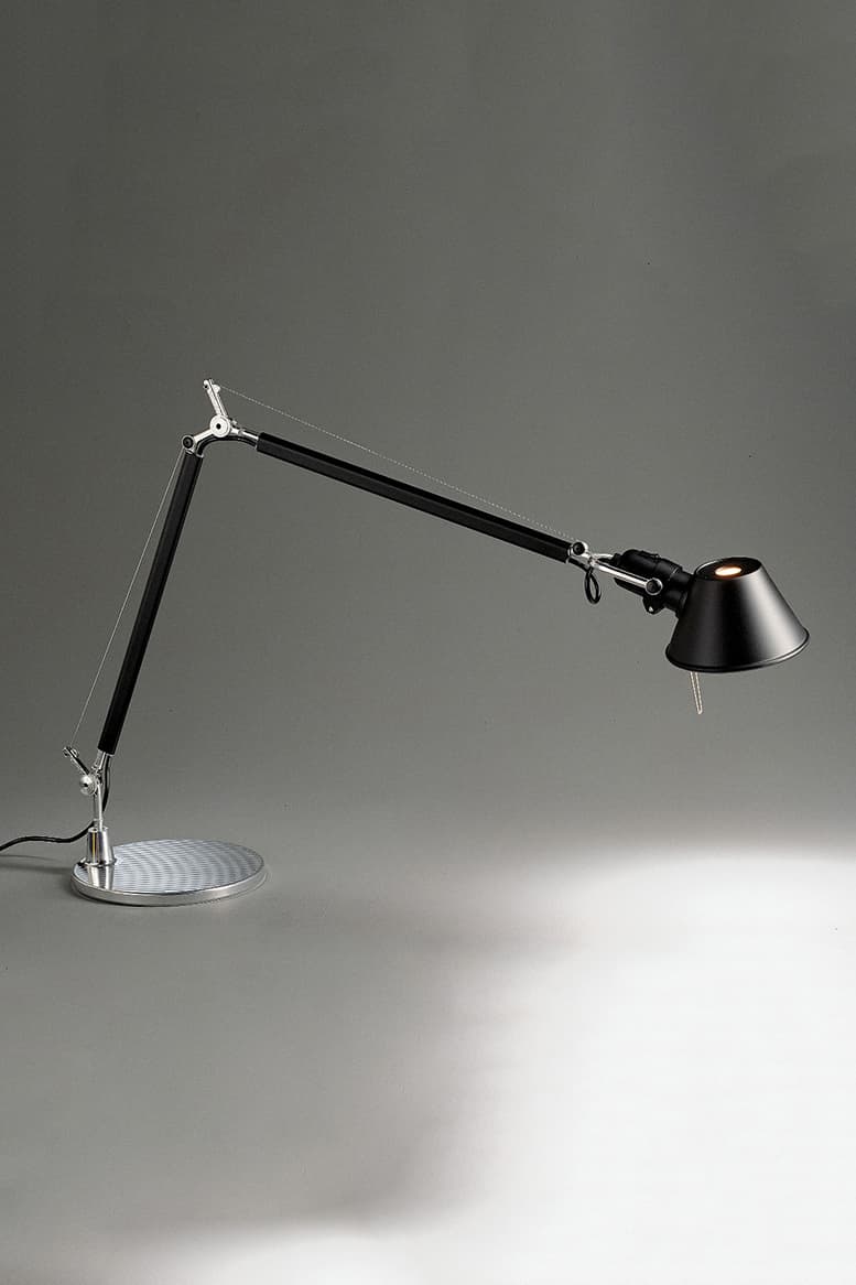 Настольная лампа Artemide Tolomeo Table
