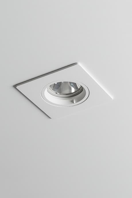Встраиваемый в потолок светильник Artemide Architectural Toplite LED Square