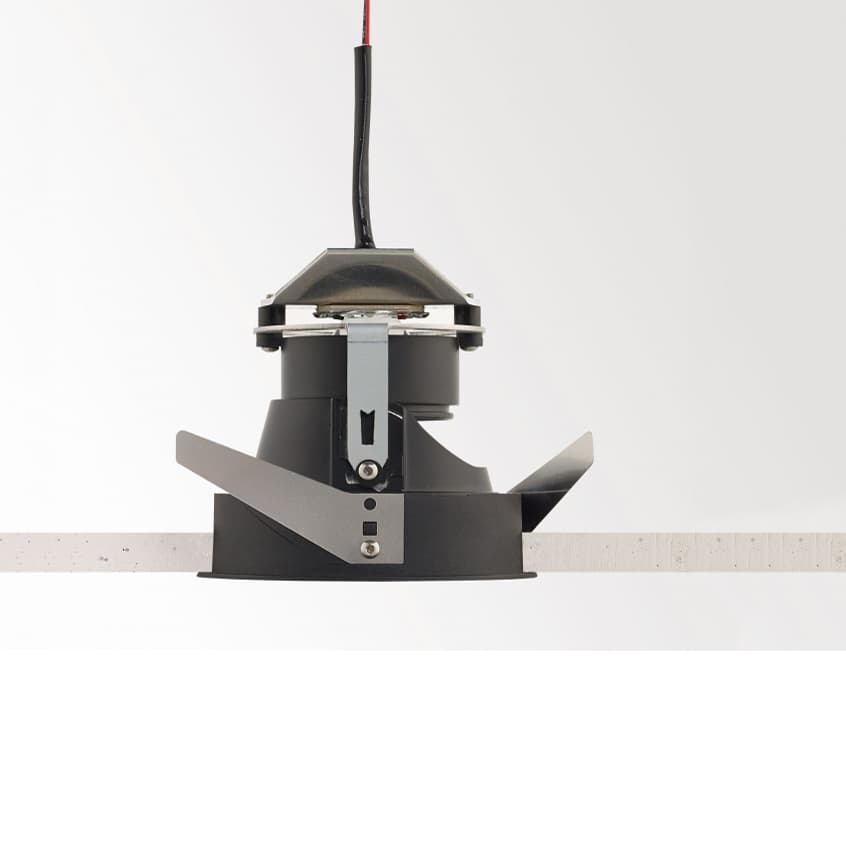 Встраиваемый в потолок светильник Delta Light iMAX ADJUSTABLE CL 82706 Delta Light