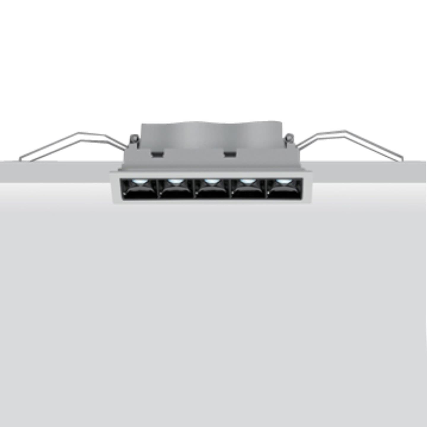 Встраиваемый в потолок светильник iGuzzini Laser Blade High Contrast P182 iGuzzini