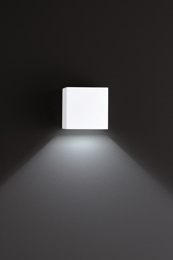 Настенный светильник Helestra SIRI 44 A18242.07 Helestra