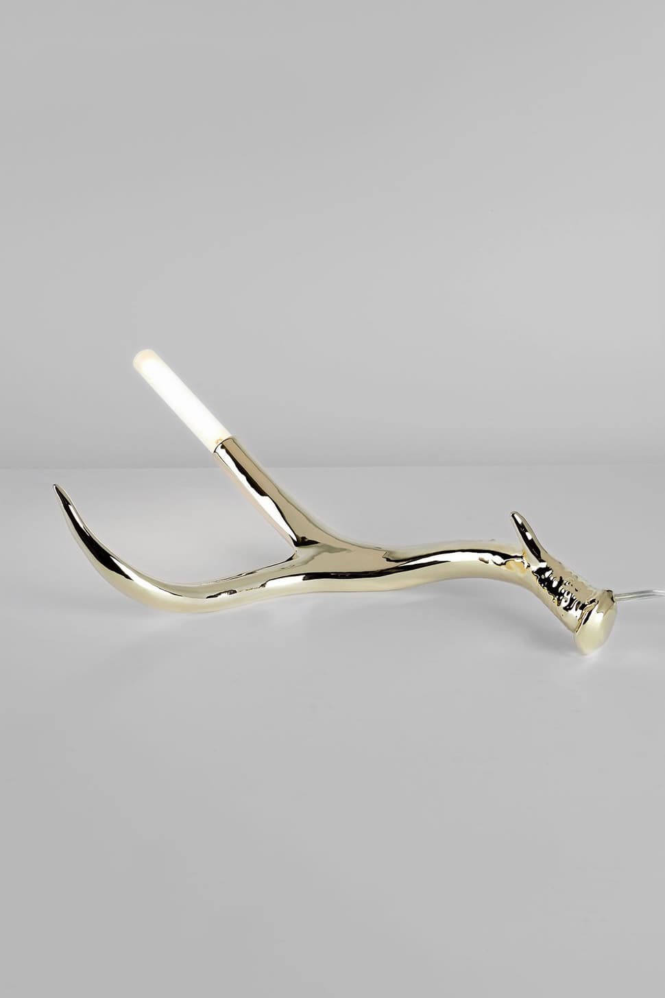 Настольная лампа Roll &amp; Hill Superordinate Antler Table Lamp Roll & Hill