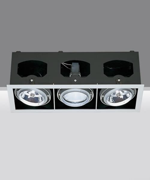 Встраиваемый в потолок светильник iGuzzini Frame iGuzzini