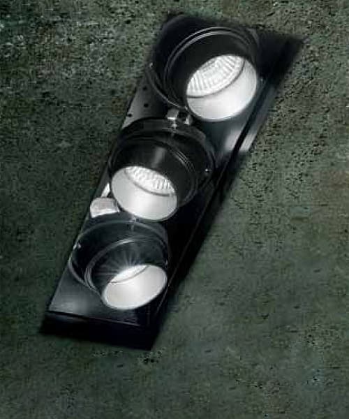 Встраиваемый в потолок светильник Aureliano Toso SD 603 Aureliano Toso