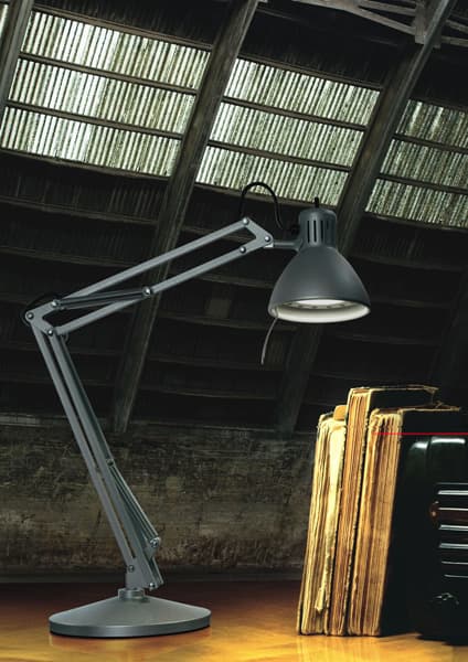 Настольная лампа Leucos (Alt Lucialternative) JJ Junior Leucos (Alt Lucialternative)