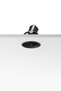 Встраиваемый в потолок светильник Flos Architectural Johnny ø80 Trim 1L Round