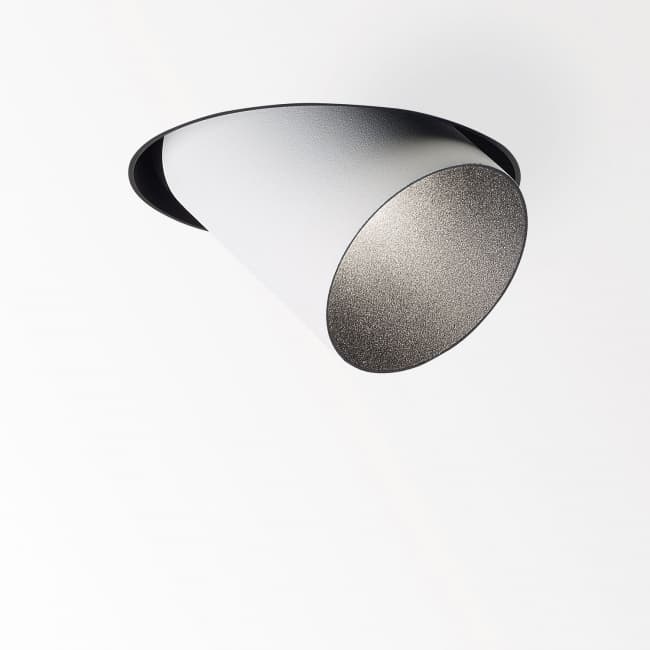 Встраиваемый в потолок светильник Delta Light SPY TRIMLESS 2733 Delta Light