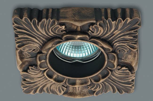 Встраиваемый в потолок светильник Donolux DL210G Donolux